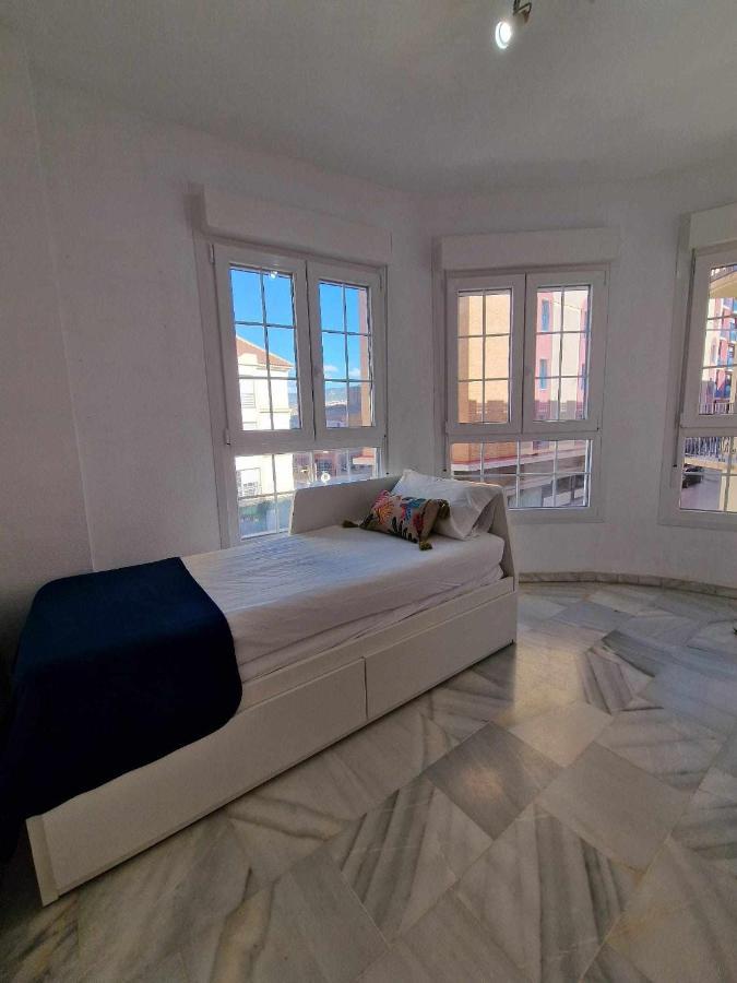 3 Rooms Con Parking Y Terraza En C Marmoles Málaga Eksteriør billede
