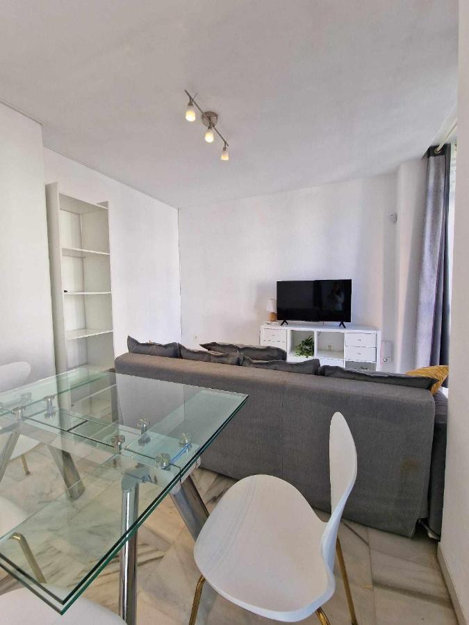 3 Rooms Con Parking Y Terraza En C Marmoles Málaga Eksteriør billede
